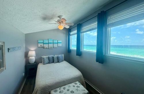 Biltmore Beach House | Nautical Watch Gulf Side Villas B-13