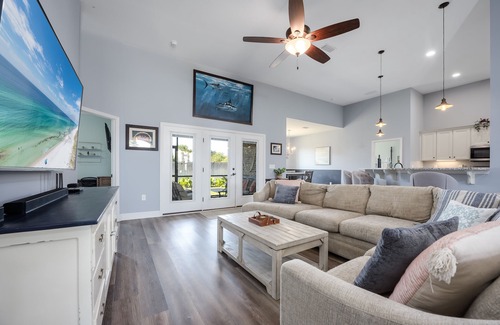 Harold House | Navarre Private Home w Beach Access