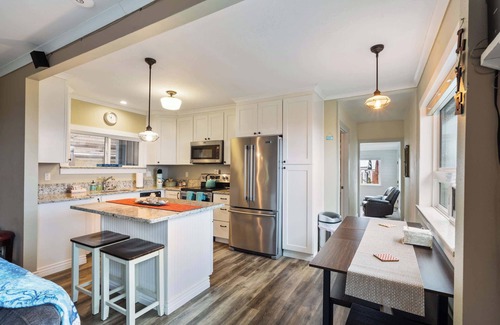 Netarts House | Navigate Stays: Waterfront w/Bay Views & More