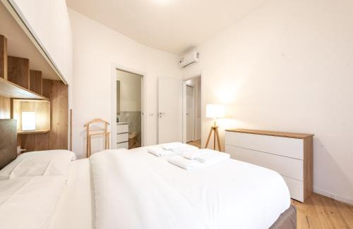 Zona Solari Apartment | Navigli 2-Bedroom and Sofa Bed Home