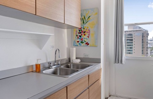 Isla Verde Apartment | Navio Beach 2BDR Oceanfront Pool Parking