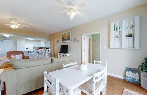 Fort Morgan Pines Apartment | Navy Cove Harbor 1306
