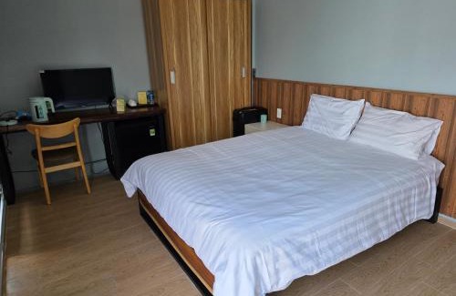 Nhon Trach Hotel | NAVY Hotel Garden