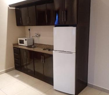 Al Aziziyah Apartment | Nawara Hotel