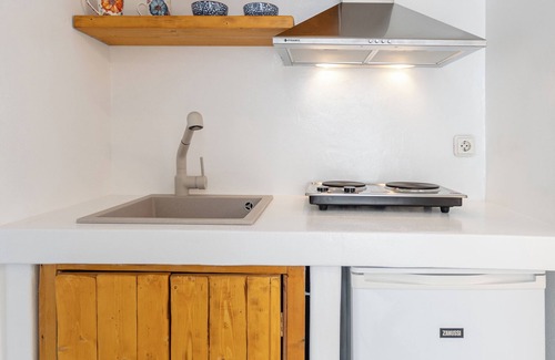 Agia Anna House | Naxian Serenity Suites