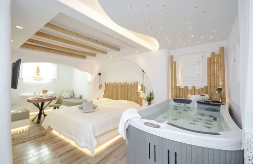 Plaka House | Naxos Island Escape