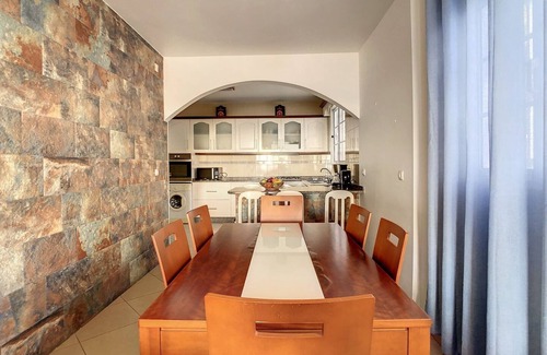 Paul do Mar House | Naya Beach House by LovelyStay