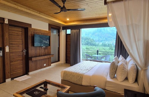 Burwa Hotel | NAZAARA - A Luxe Retreat