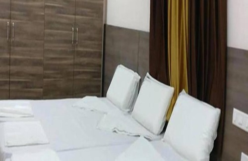 Tirupati Hotel | NB Venkaeswara Grand Inn