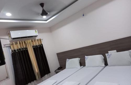 Tirupati Hotel | NB VENKATESWARA GRAND Inn