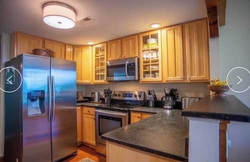 Mountain Air Condo | NC Blueridge Mountain Air retreat close to Asheville & Burnsville