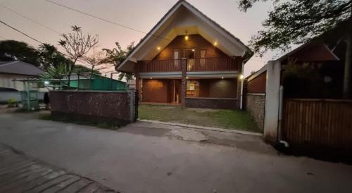 Dayeuhkolot House | Ncie property