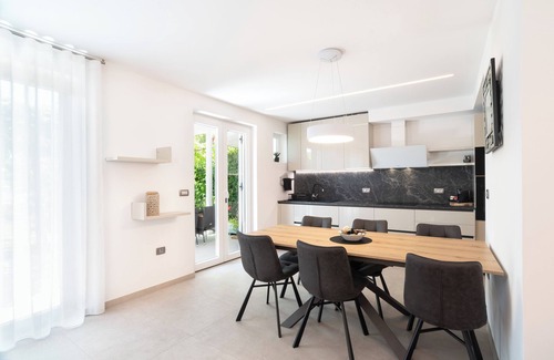 Portoroz Apartment | nComfortable, lux, new apartment with a beautiful view of the sea and the city
