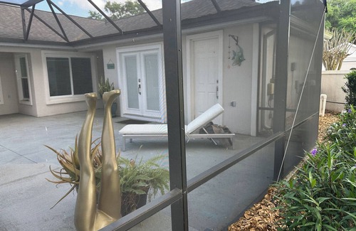Summerfield House | nCozy Casita