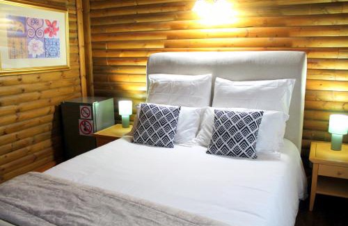 Hammanskraal House | Ndlovu Log Home Dinokeng