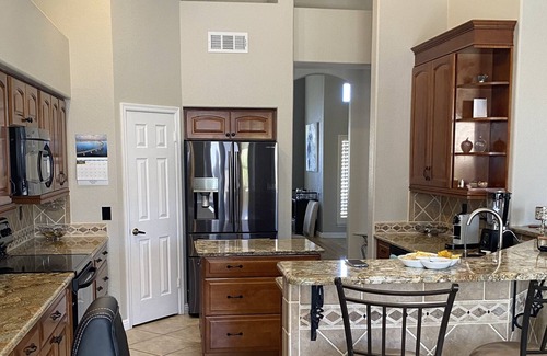 Red Mountain Ranch House | NE Mesa Golf Community Oasis