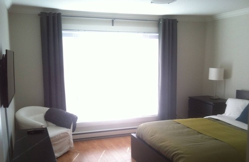 L'Ile-Perrot Apartment | NEAR AIRPORT BEAUTIFUL 2 BEDROOM APARTMENT