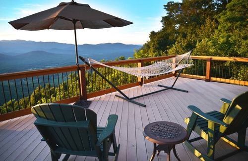 Old Fort House | Near Asheville, near the stars, nearly perfect! Almost Heaven. 3000 ft.