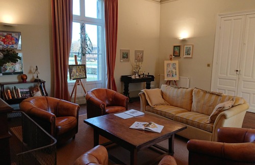 Faux Other | Near Bergerac, an elegant 19th century family home with swimming pool