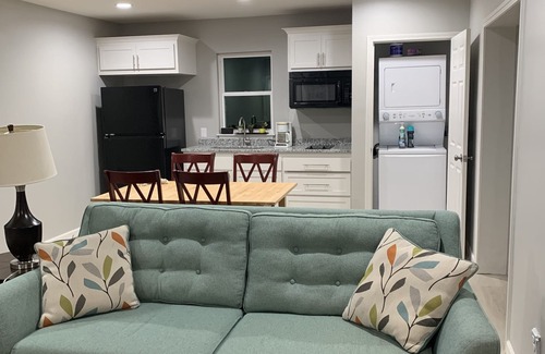 Lafayette House | Near CajunDome/Field & ULL, Downtown