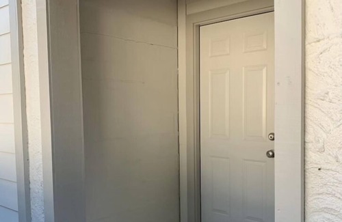 Lafayette House | Near CajunDome/Field & ULL, Downtown