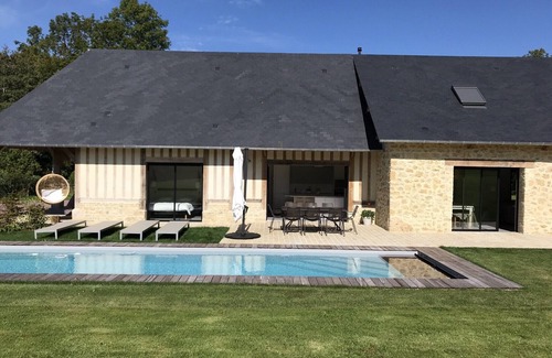Vauville House | Near Deauville, 10 minutes from beaches, with swimming pool and large garden. Dog accepted