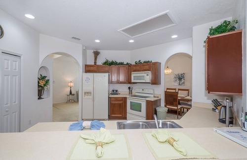 Crescent Lakes House | Near Disney Luxury Lakeside Villa with Spa and Wireless Internet