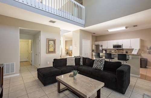 Highgate Park House | Near Disney, Upscale 5 BR 2 Story Pool Home w/game room
