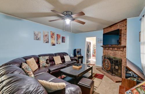 Westover House | Near Fort Liberty Home with Yard in Fayetteville!