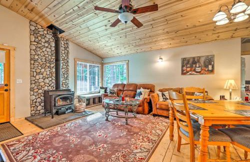 Glencoe House | Near Hikes Arnold Cabin with EV Charger and Fire Pit