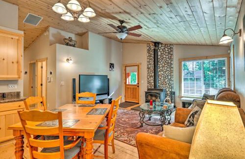 Glencoe House | Near Hikes Arnold Cabin with EV Charger and Fire Pit