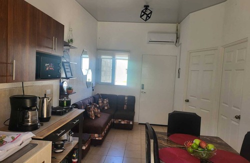 Coatepeque House | Near Hot Springs & 30mins from Ataco or Chinamas border - Atardecer Dorado