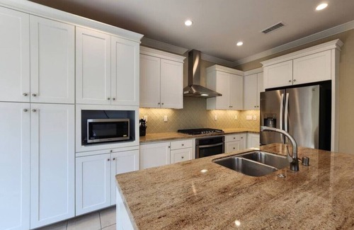 North Tustin House | Near Irvine 3 Bedroom House w/Private Patio