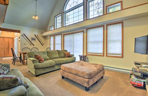 Albrightsville House | Near Lake and Hiking Pocono Home with Hot Tub