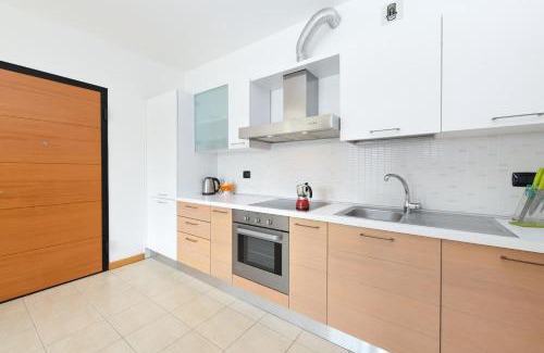 Rivoltella Apartment | Near Lake APT con Piscina