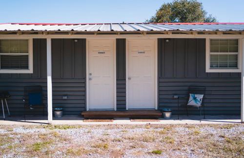 Mead House | Near Lake Texoma Quad-plex Kitchenette - 29