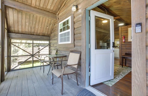 Crown Point Apartment | Near NOLA: Bayou Cabin w/Pool Access!