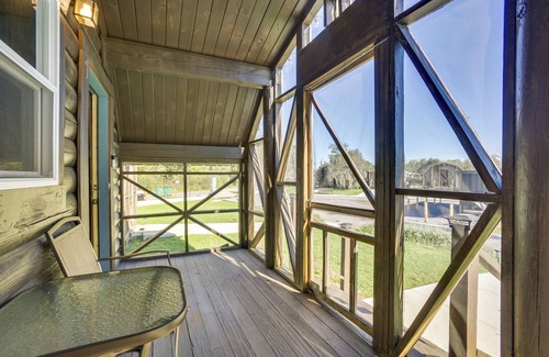 Crown Point Apartment | Near NOLA: Cabin w/Heated Pool Access!