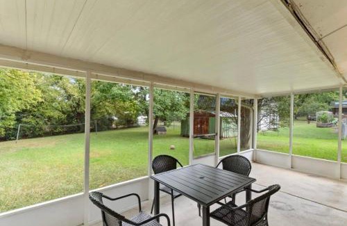 Gunter Afs House | Near Parks Dining & Shopping - Glade Park Gem