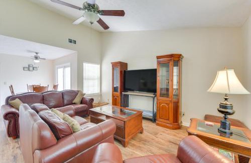 Richmond Hill House | Near Shops and Eats Richmond Hill Home with Yard!