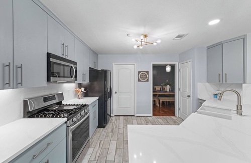 South Arlington House | Near Stadiums, Epic Central, Featuring a Private Pool