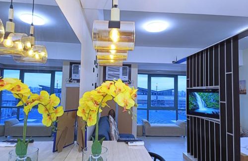 Pasay Apartment | Near Terminal 3 Two Palmtree Villas- Walking distance only (JJRMK)