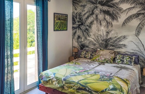 Saint-Paul-et-Valmalle House | Near the city of Montpellier you will find this tasteful and family-friendly vacation home with swim