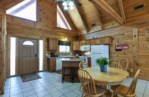 Branson Cedars Cabin | Near Thunder Ridge and Top of the Rock