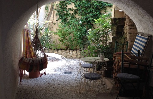 Fontareches House | Near Uzès, a village house with authentic charm and completely renovated