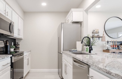 Litchfield Park Condo | Near Westgate, Litchfield Park Modern Villa