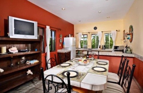 San Miguel II Condo | Nearby hotels Summerplace Inn: Vista Cozumel