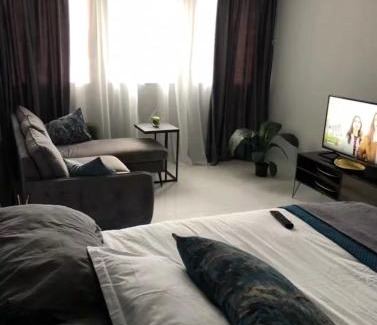 Pretoria Central Business District Apartment | Neat, instaworthy, self-checkin flat in Pretoria
