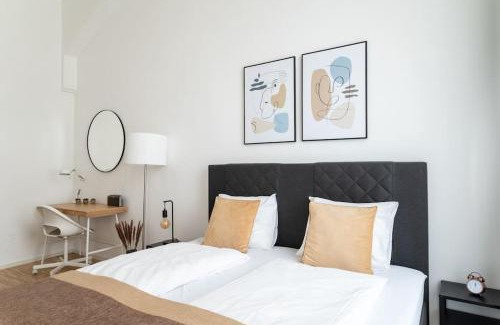 Weißgerber Apartment | Neat Studio Steps to Center by HM