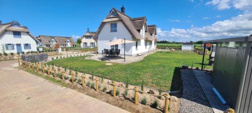 Zierow House | neben Wismar FH"FaJuKa" Strandnah mit Wallbox